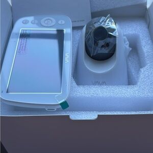 White Baby Monitor with Camera